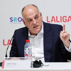 Tebas: “Hay que recuperar la imagen del fútbol español”