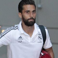 La 'nueva' Fábrica le busca un hueco a Arbeloa como técnico