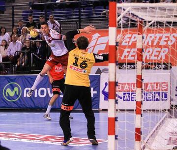 Ángel Fernández, frente al Granollers.