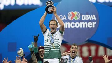 Carlos Izquierdoz, Santos Laguna