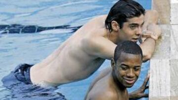 La selección de Brasil se relaja.