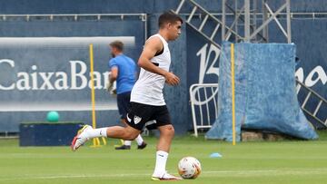 V&iacute;ctor G&oacute;mez, durante un entrenamiento.