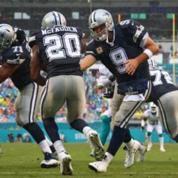 La combinación Tony Romo-Darren McFadden fue dinamita para los Dallas Cowboys.