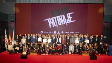 24/01/20 VI GALA DEL PATINAJE 2020 PREMIOS FOTO FAMILIA