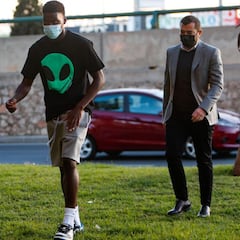 Los fichajes Ilaix Moriba y Cömert le quitan (más) años al Valencia