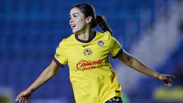 during the 1st round match between America and Cruz Azul as part of the Torneo Clausura 2025 Liga MX Femenil at Ciudad de los Deportes Stadium on January 06, 2025 in Mexico City, Mexico.