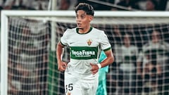Racing y Elche avanzan en la cesión del mediapunta Ali Houary