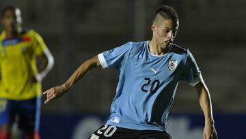 El atacante uruguayo aceptó las negociaciones con el equipo felino, quien tendría que esperar tres meses para poder incorporarlo a la institución.