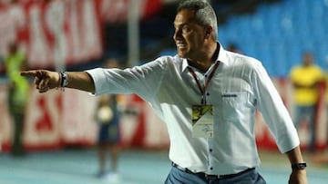 Hern&aacute;n Torres t&eacute;cnico de Melgar de Per&uacute;