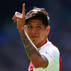 AC Milan keeping tabs on Ajax midfielder Edson Álvarez