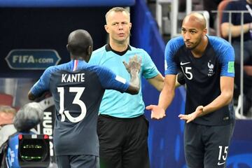 N´Zonzi entra en lugar de Kanté.