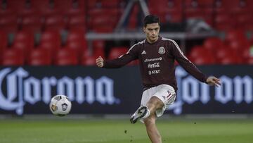 Raúl Jiménez jugó 30 minutos con los Wolves en amistoso