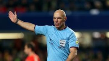 Howard Webb dirigirá el Real Madrid-Borussia Dortmund.