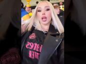 Daniella Chavez entra a Wembley y hace esto en plena final de Champions League