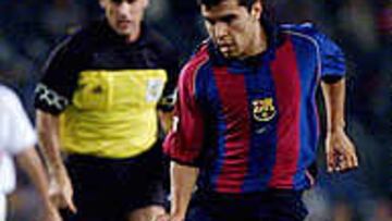 <B>SU OPORTUNIDAD.</B> Saviola será el encargado de llevar el peso del equipo frente a Las Palmas.