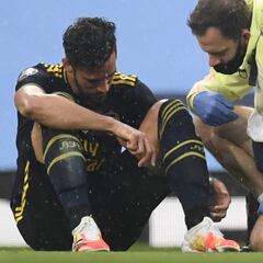 Pablo Marí dice adiós a la temporada con el Arsenal