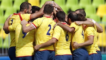 Los jugadores de la selecci&oacute;n espa&ntilde;ola de rugby seven, durante un partido. 