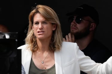 Amelie Mauresmo en la final de Roland Garros 2024 disputada en la pista Court Philippe Chatrier de París.