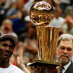 What NBA teams, players and coaches have the most championship rings?