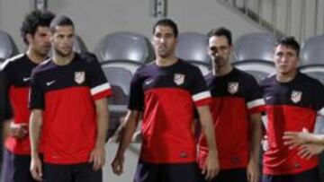 <b>APUNTA A TITULAR. </b>Asenjo, ayer en la sesión.