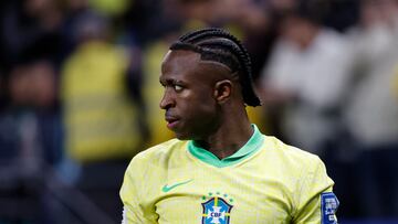 ¿Por qué tienen el número delante de la camiseta los jugadores en el Mundial de Clubes?