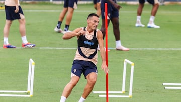 Fede San Emeterio en un entrenamiento semanal en la Ciudad Deportiva Bahía de Cadiz.