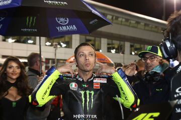 El piloto italiano Valentino Rossi salió desde la decimocuarta posición. 