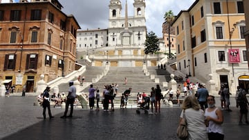 Muere una española al caer desde un muro cerca de la Plaza de España de Roma