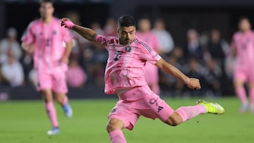 Mascherano respalda a Suárez