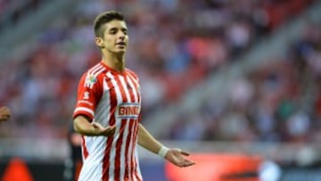 Jorge Vergara afirmó que Isaac Brizuela no se va del Rebaño, por consecuente tendría su lugar seguro en el 11 de Chivas.