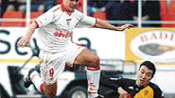 <b>REGRESO</b>. Víctor Salas no jugaba como titular desde la tercera jornada de Liga.