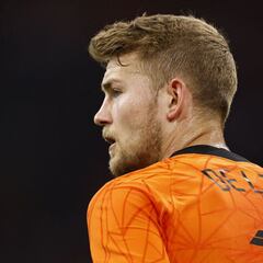 Giro radical con De Ligt