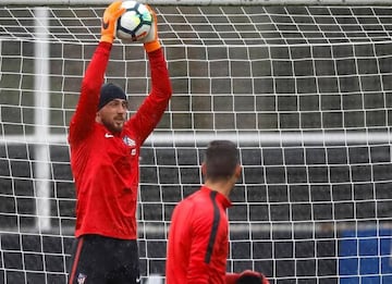 Jan Oblak in today's session, declared fit for tomorrow's home game against Celta