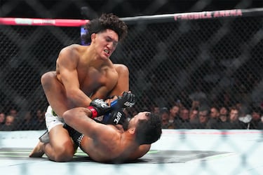 Raúl Rosas se llevó una gran victoria en UFC 326