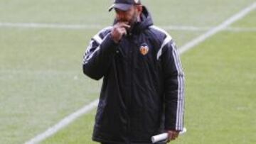 Nuno Espirito Santo, durante un entrenamiento.