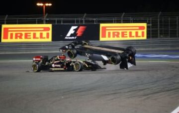 Espectacular accidente de Pastor Maldonado que se lleva por delante a  Esteban Gutiérrez.