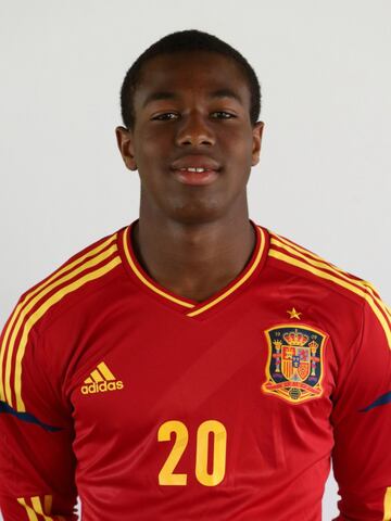 Fotografía oficial de la concentración de la selección española sub-19.