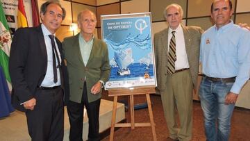 Presentación Copa de España de Optimist en Málaga. A la derecha Félix Gancedo.