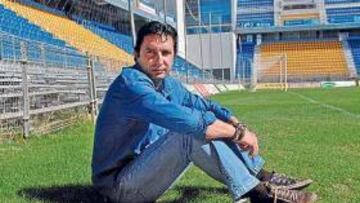 <b>PASADO RAYISTA Y AMARILLO. </b>José Manuel Barla se marcó de la Tacita con 27 años para jugar tres temporadas en el Rayo Vallecano.