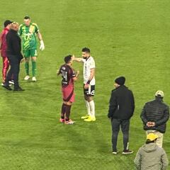 La pelea de Emiliano Amor con un campeón del mundo que no se vio por TV: así terminó