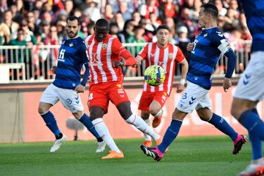 Houboulang Mendes, nuevo ‘fichaje invernal’ del Almería