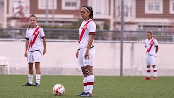 21/11/21 FUTBOL FEMENINO PRIMERA IBERDROLA
 PARTIDO RAYO VALLECANO - VILLARREAL
 PROTESTA DE LAS JUGADORAS ANTES DE EMPEZAR