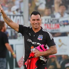 Esteban Paredes prepara su regreso al fútbol profesional