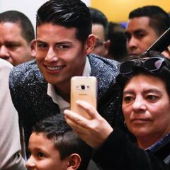 James Rodríguez ya está en Bogotá para unirse a Selección