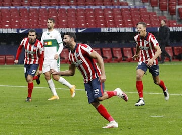 Diego costa celebrando el gol 3-1