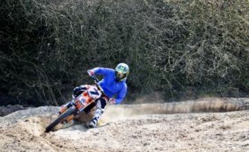 Las mejores imágenes de Raikkonen, haciendo motocross