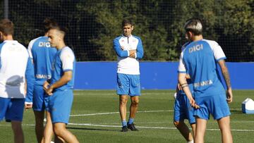 Antonio Hidalgo durante un entrenamiento del Deportivo.