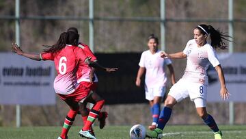 La Roja femenina vuelve a golear y es puntera en Turquía