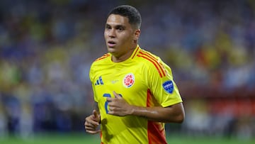 MIAMI GARDENS, FLORIDA - JULY 14: Juan Fernando Quintero #20 of Colombia during a game between Colombia and Argentina at Hard Rock Stadium on July 14, 2024 in Miami Gardens, FL. (Photo by Roger Wimmer/ISI Photos/Getty Images)