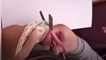 Niña se vuelve viral tras recortar billetes de México para ilustrar su tarea